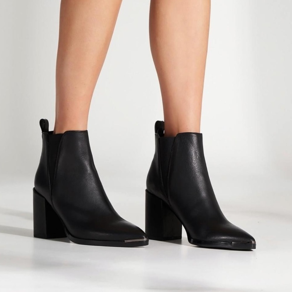 Tony Bianca Bello Black Jetta Bootie